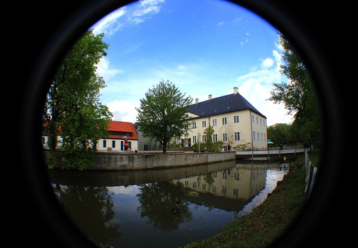 2019-04-28 056 20190513 1167253598