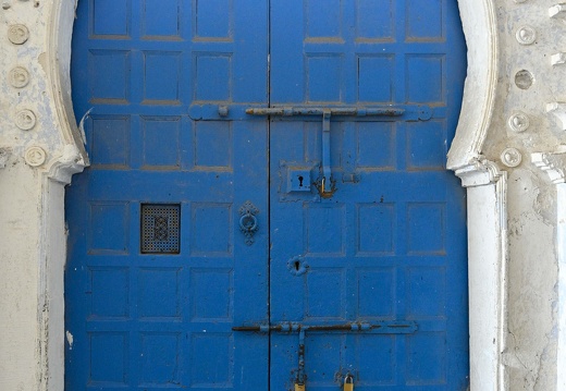 221120 Farbe Blau und Spiegelungen Osnabrück