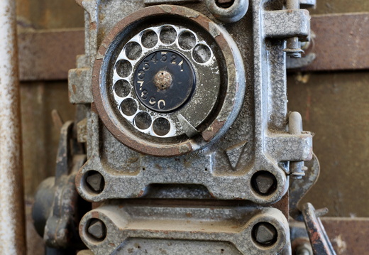 EOS 0554